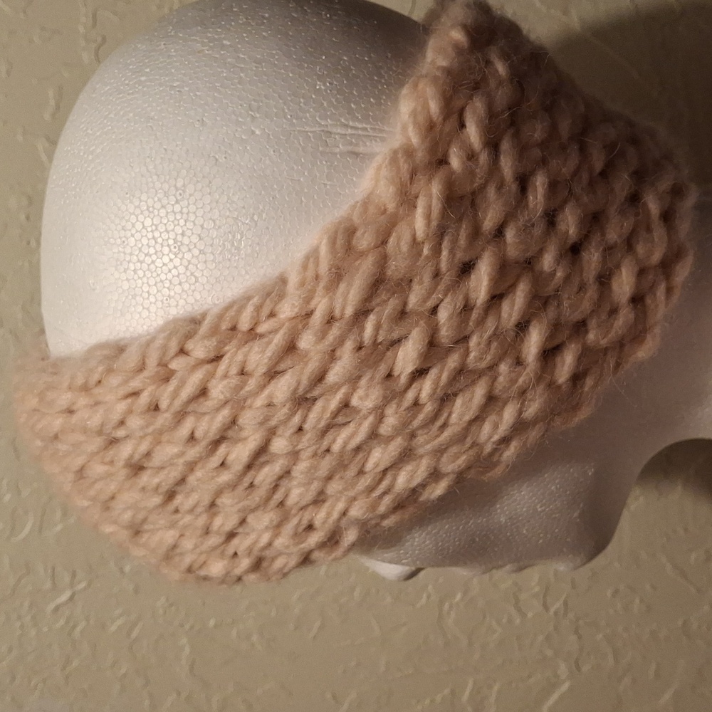 Earwarmer - Picture 3 of 4